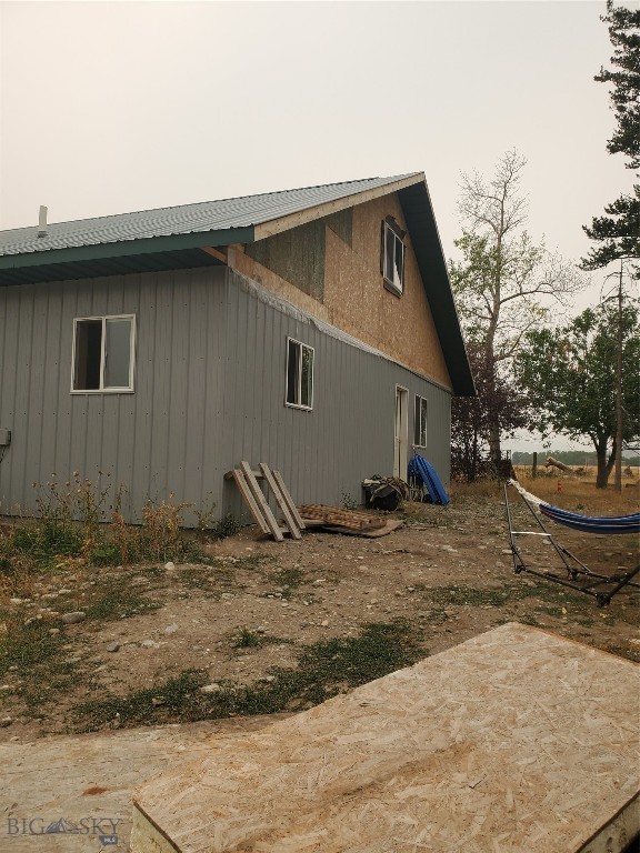 1643 Main Boulder Road, McLeod MT 59052