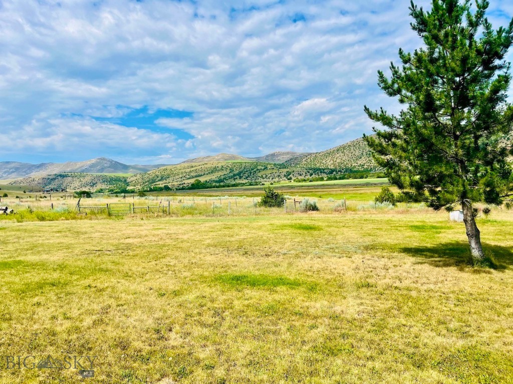 18711 Crystal Mountain Road Ranch, Three Forks MT 59752