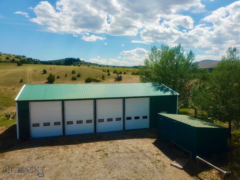 18711 Crystal Mountain Road Ranch, Three Forks MT 59752