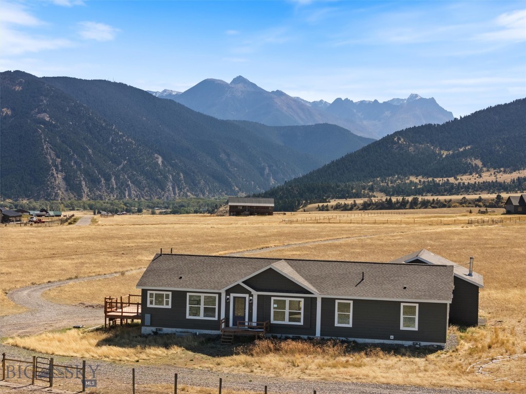 106 Buffalo Trail, Livingston MT 59047