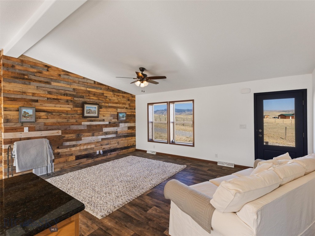 106 Buffalo Trail, Livingston MT 59047