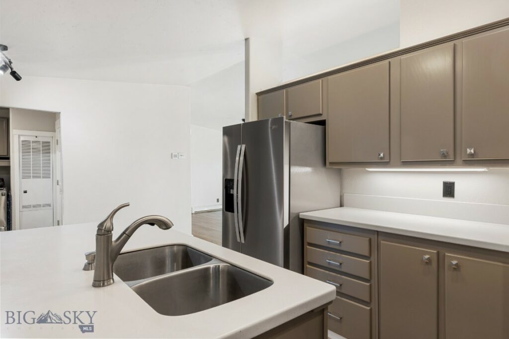 109 Run Way Lane, Livingston MT 59047