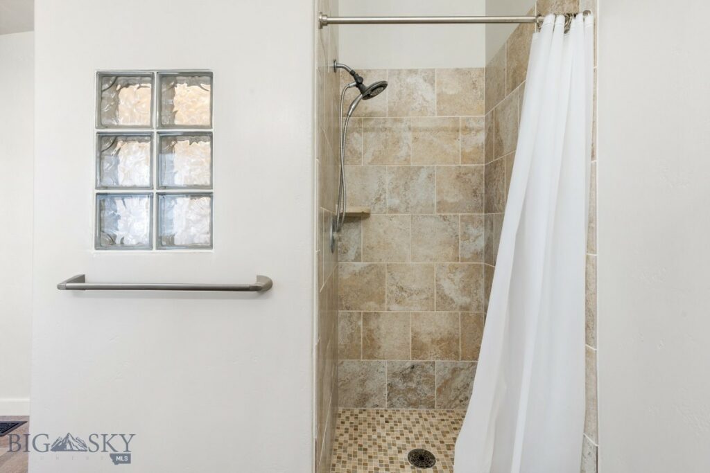 109 Run Way Lane, Livingston MT 59047