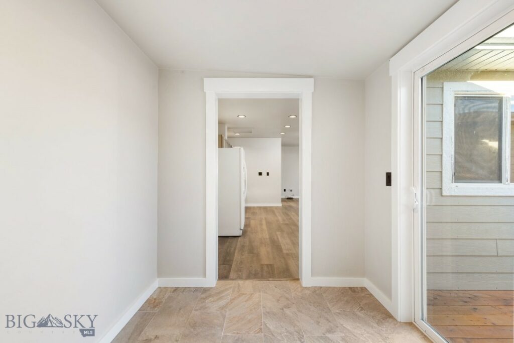 109 Run Way Lane, Livingston MT 59047