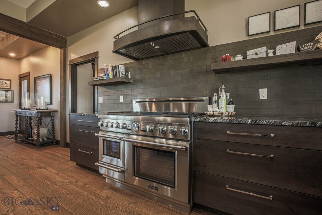 11 Howard Beer Road, Clancy MT 59634