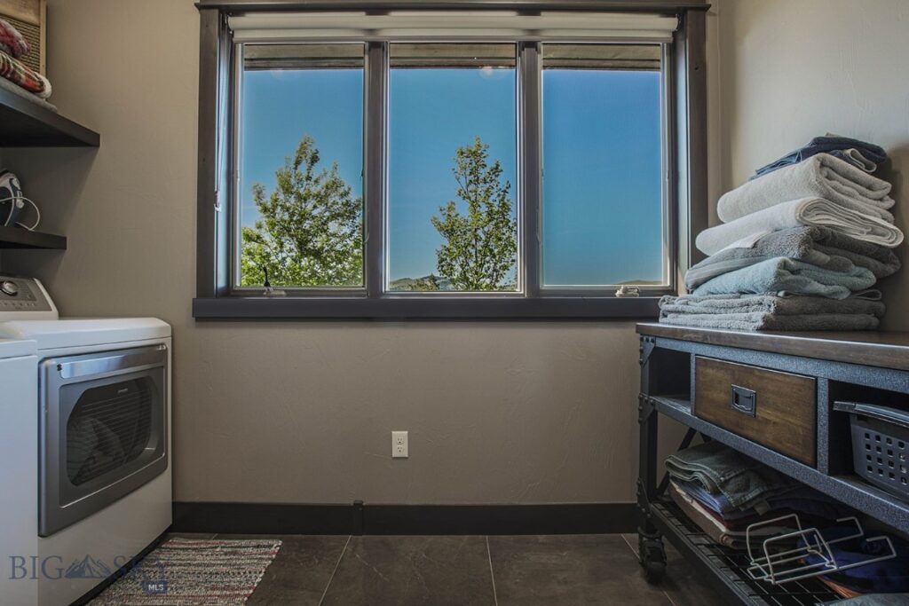 11 Howard Beer Road, Clancy MT 59634