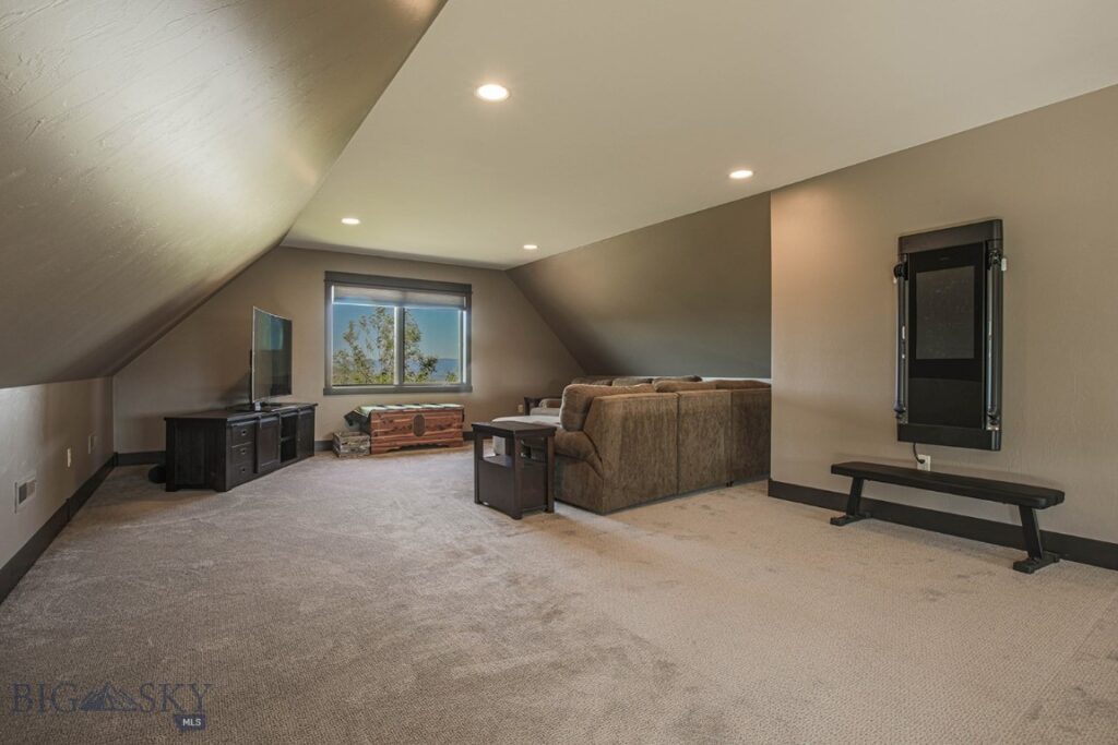 11 Howard Beer Road, Clancy MT 59634