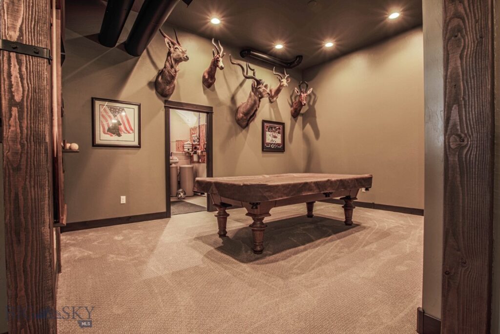 11 Howard Beer Road, Clancy MT 59634