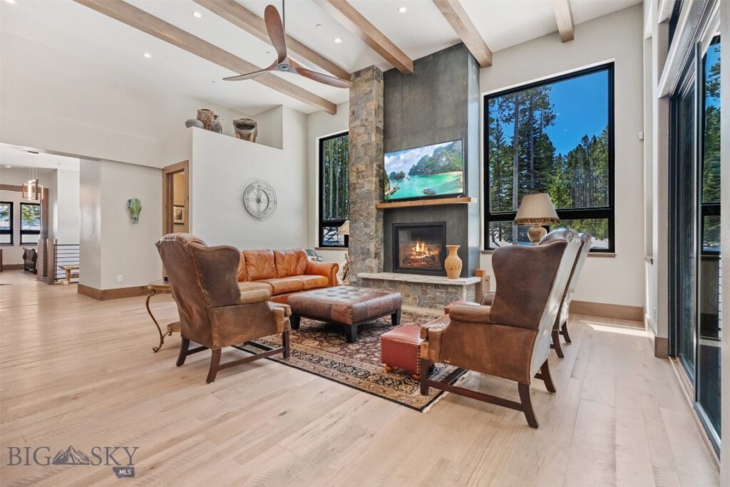 11 Speaking Eagle, Big Sky MT 59716