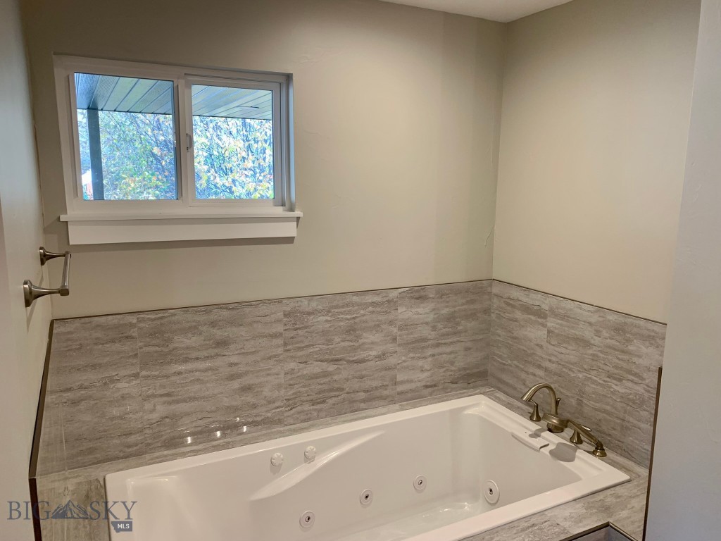11 Upper Greyson Creek Road, Townsend MT 59644