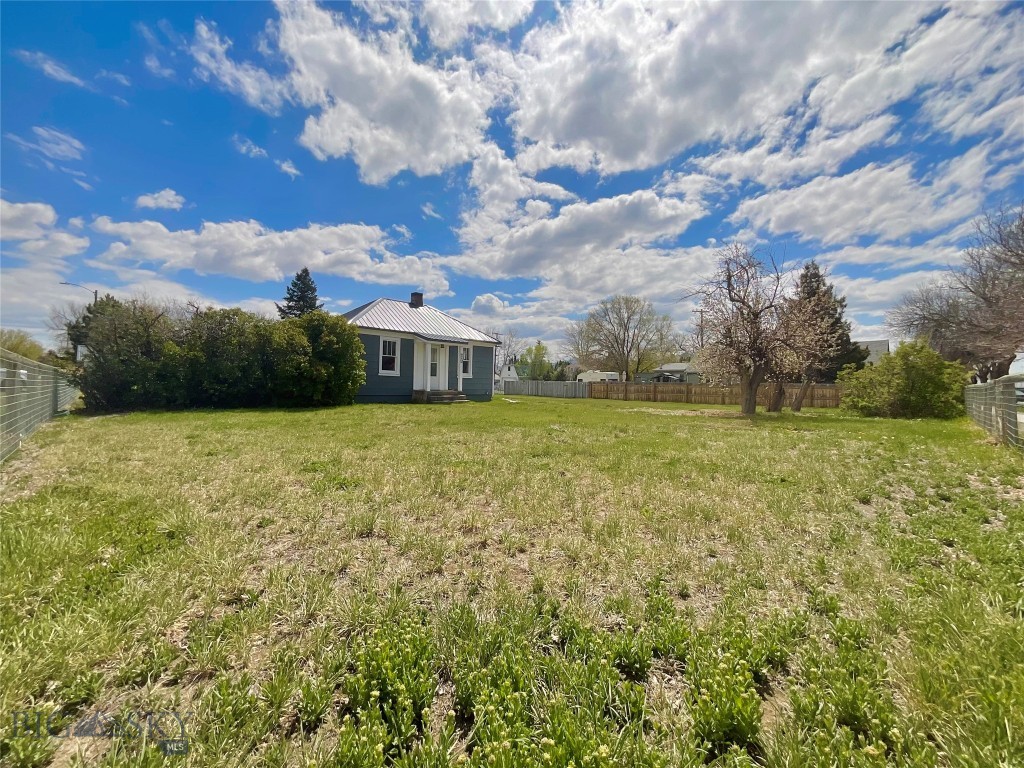 110 N Whitehall Street, Whitehall MT 59759