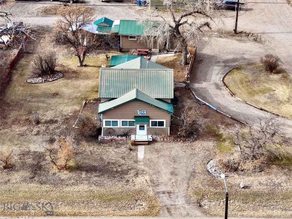 1122 Saint Charles Street, Fort Benton MT 59442
