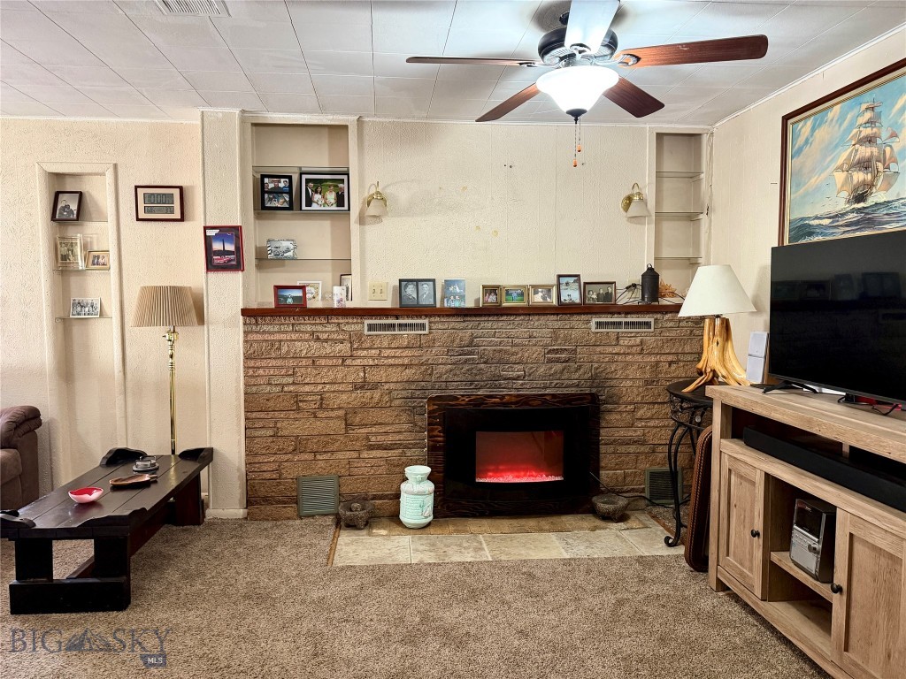 1122 Saint Charles Street, Fort Benton MT 59442