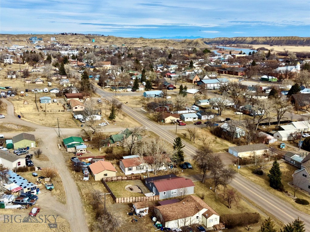 1122 Saint Charles Street, Fort Benton MT 59442