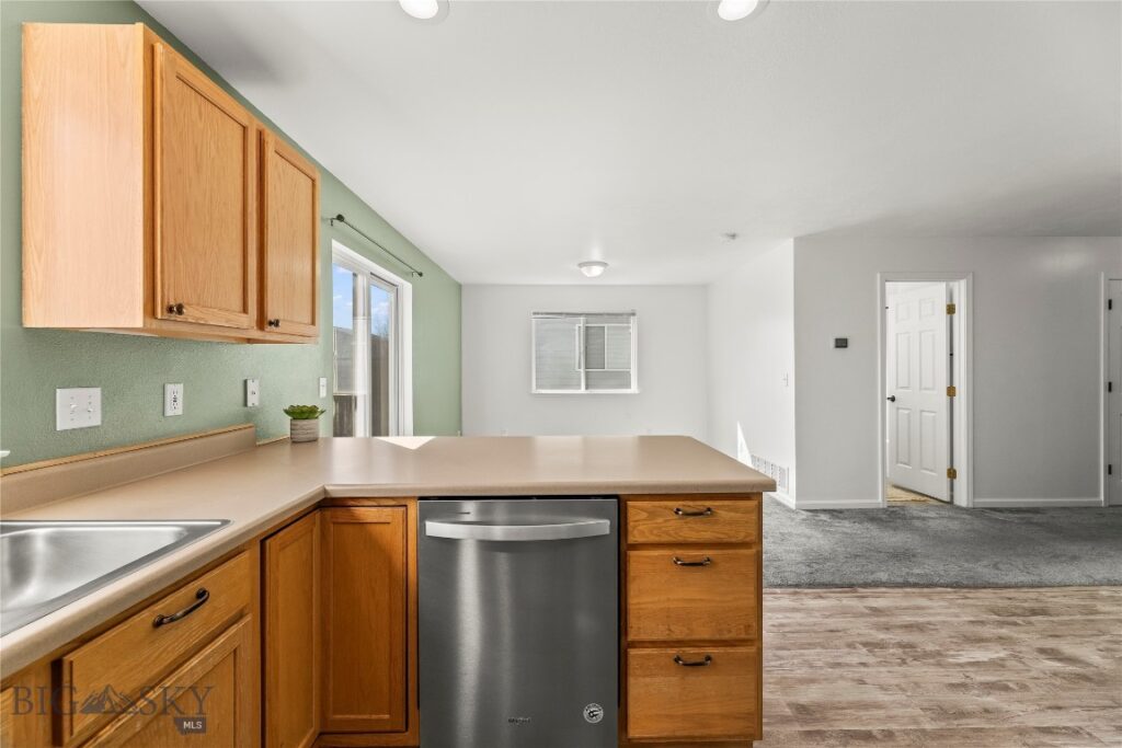 118 Michael Grove Avenue, Bozeman MT 59718