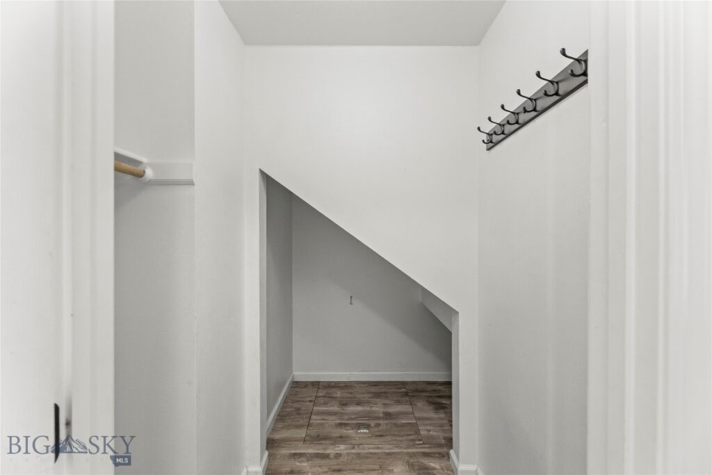 118 Michael Grove Avenue, Bozeman MT 59718