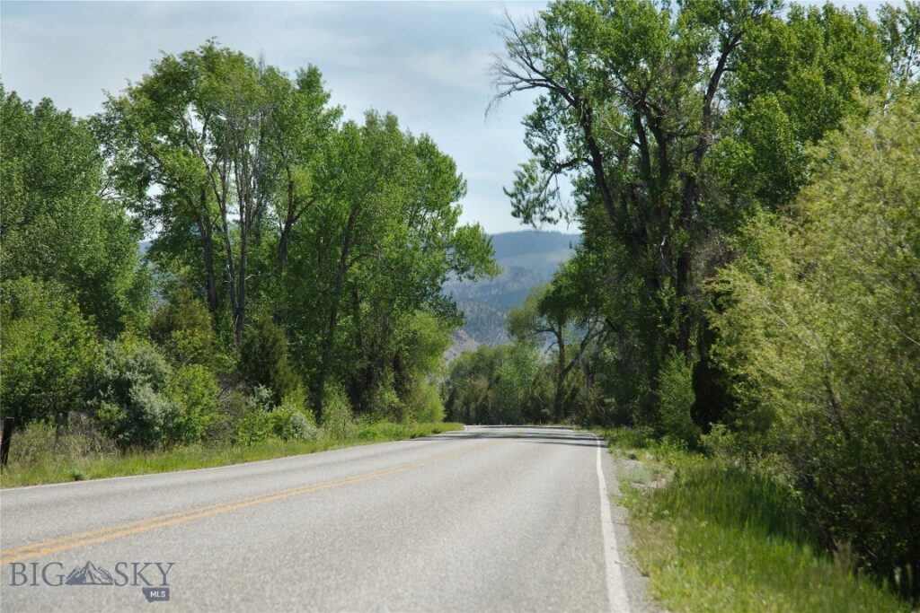 11892 Old Coach Road, Three Forks MT 59752