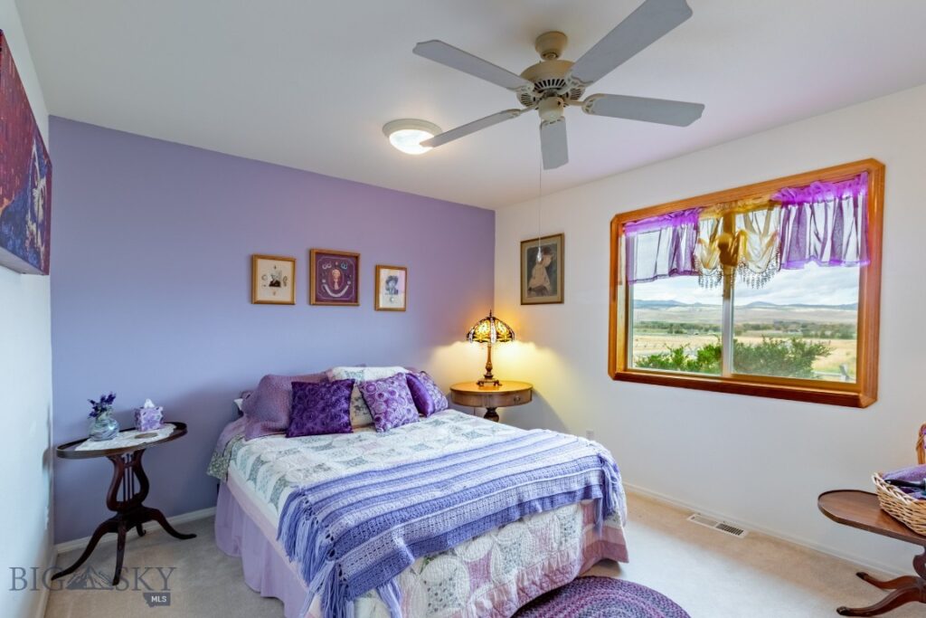 12 Bench Road, Whitehall MT 59759