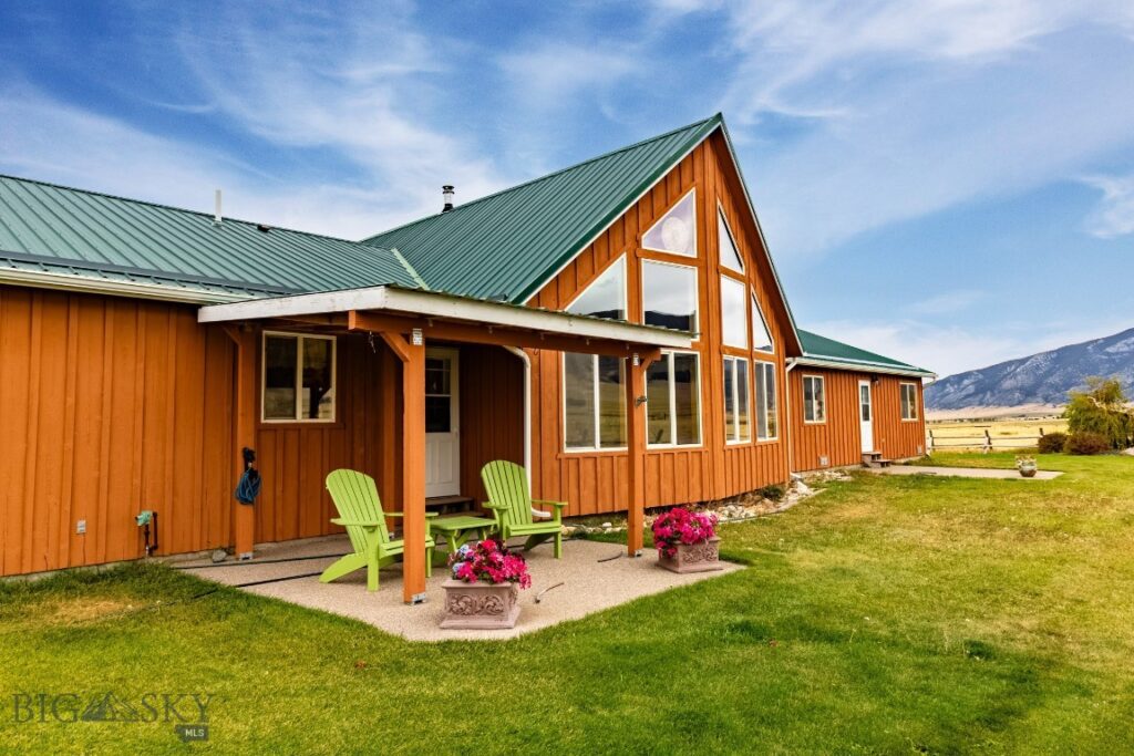 12 Bench Road, Whitehall MT 59759