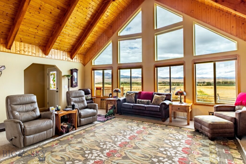 12 Bench Road, Whitehall MT 59759