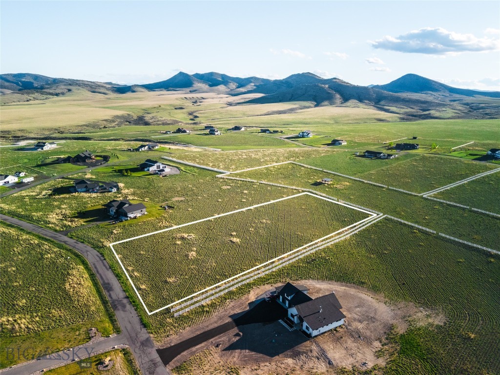 12 Lewis Drive, Three Forks MT 59752