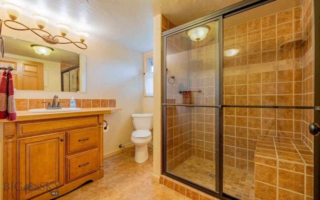 12 Comanche, Red Lodge MT 59068
