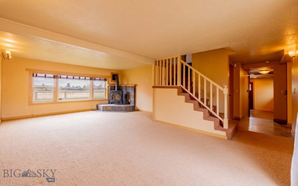 12 Comanche, Red Lodge MT 59068