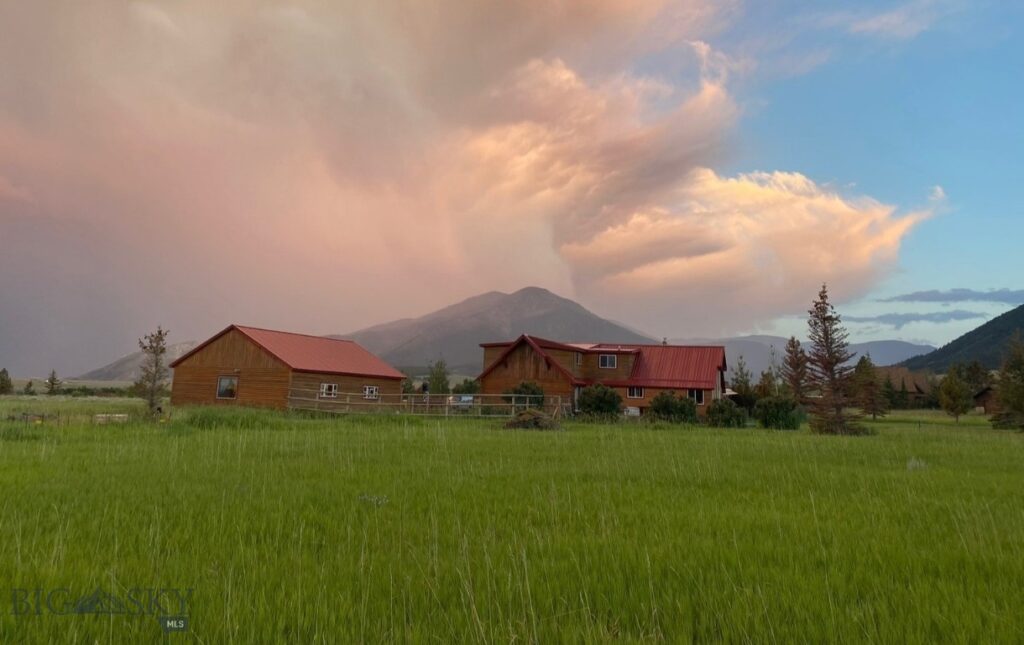 12 Comanche, Red Lodge MT 59068