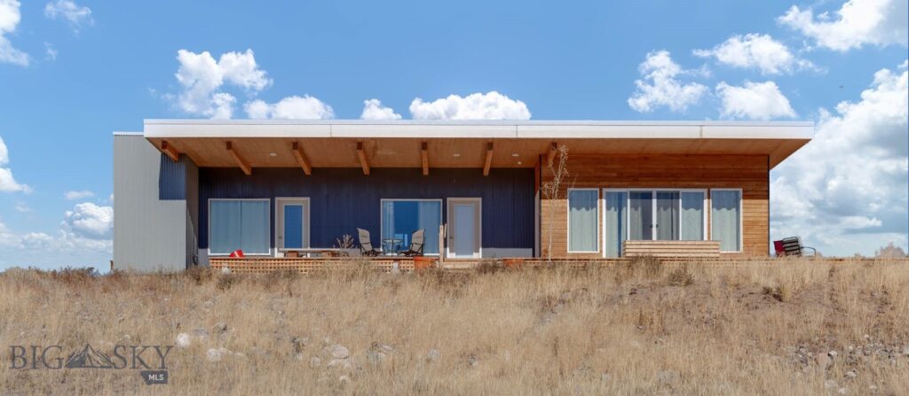 120 Arcturus Drive, Emigrant MT 59027