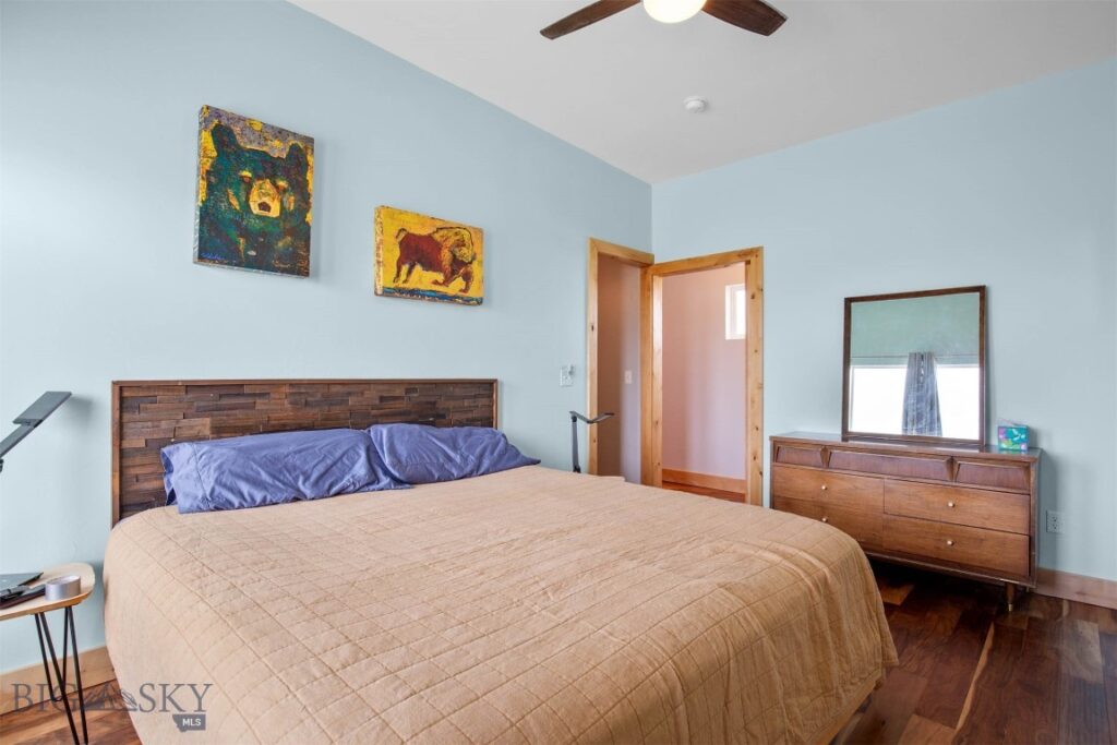 120 Arcturus Drive, Emigrant MT 59027