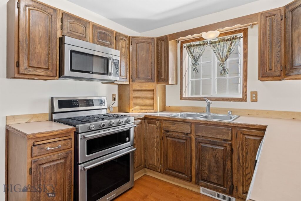 1207 E 5th Street, Anaconda MT 59711