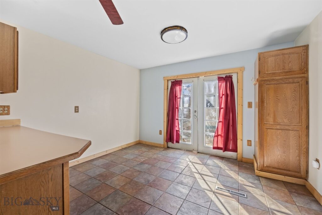 1207 E 5th Street, Anaconda MT 59711