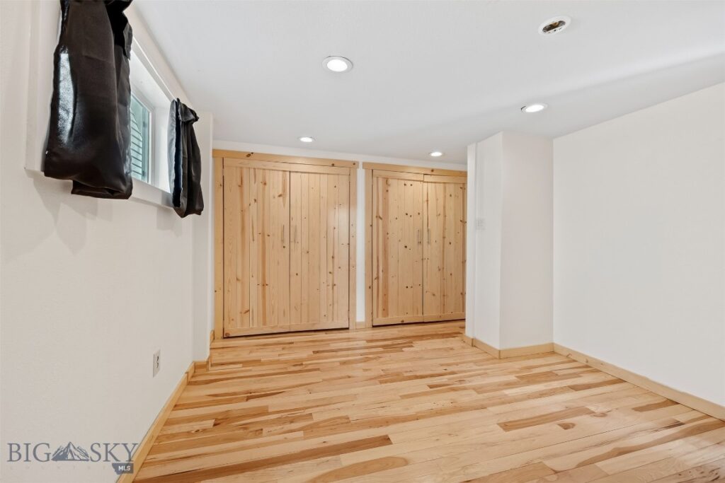 1207 E 5th Street, Anaconda MT 59711