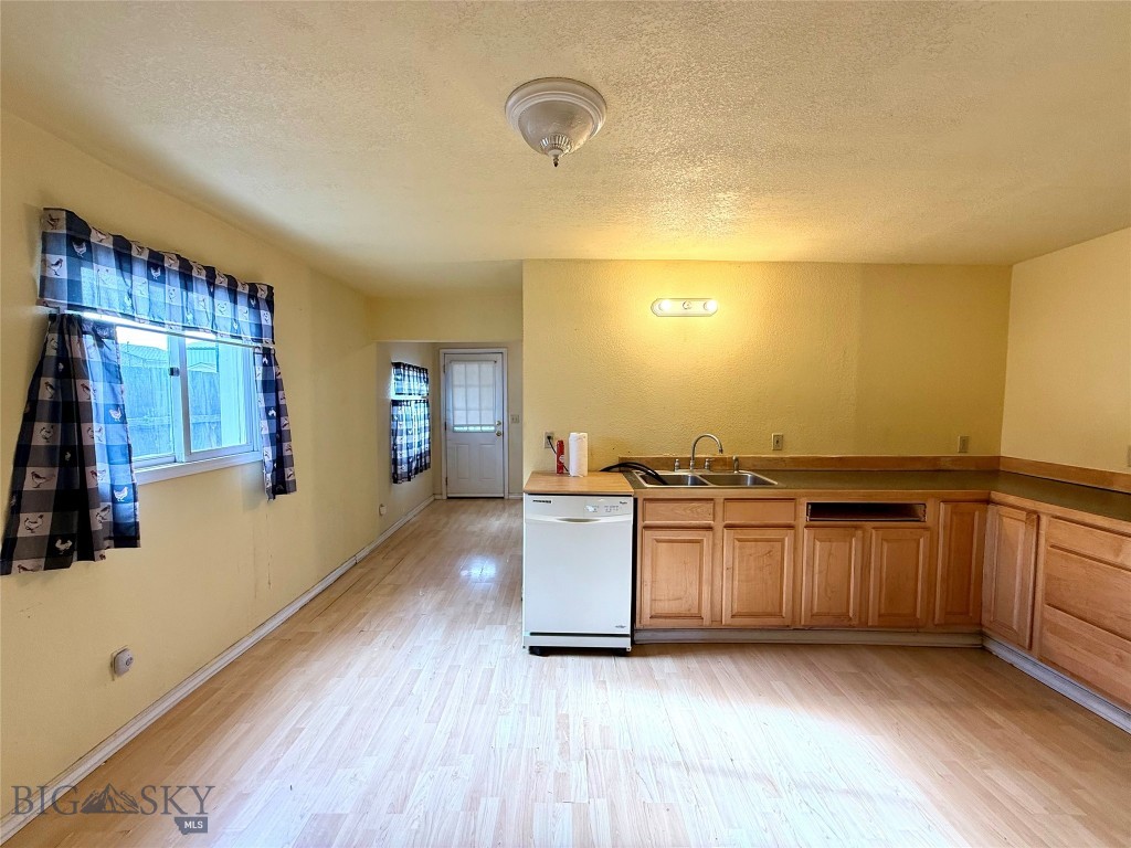 1210 Idaho Street, Deer Lodge MT 59722