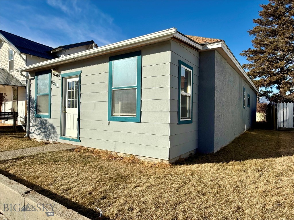 1210 Idaho Street, Deer Lodge MT 59722
