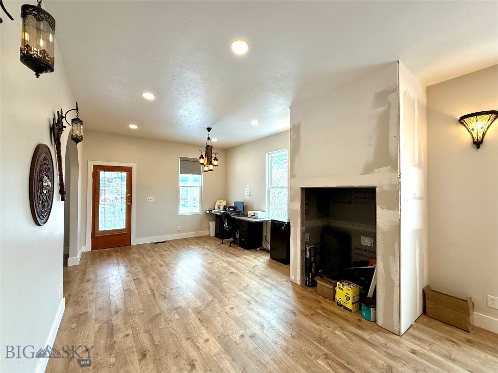 1212 Idaho Street, Deer Lodge MT 59722