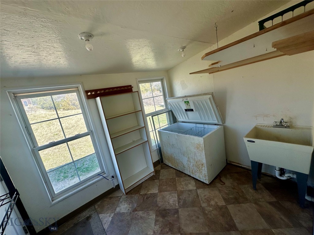 12193 Old Coach Road, Three Forks MT 59752