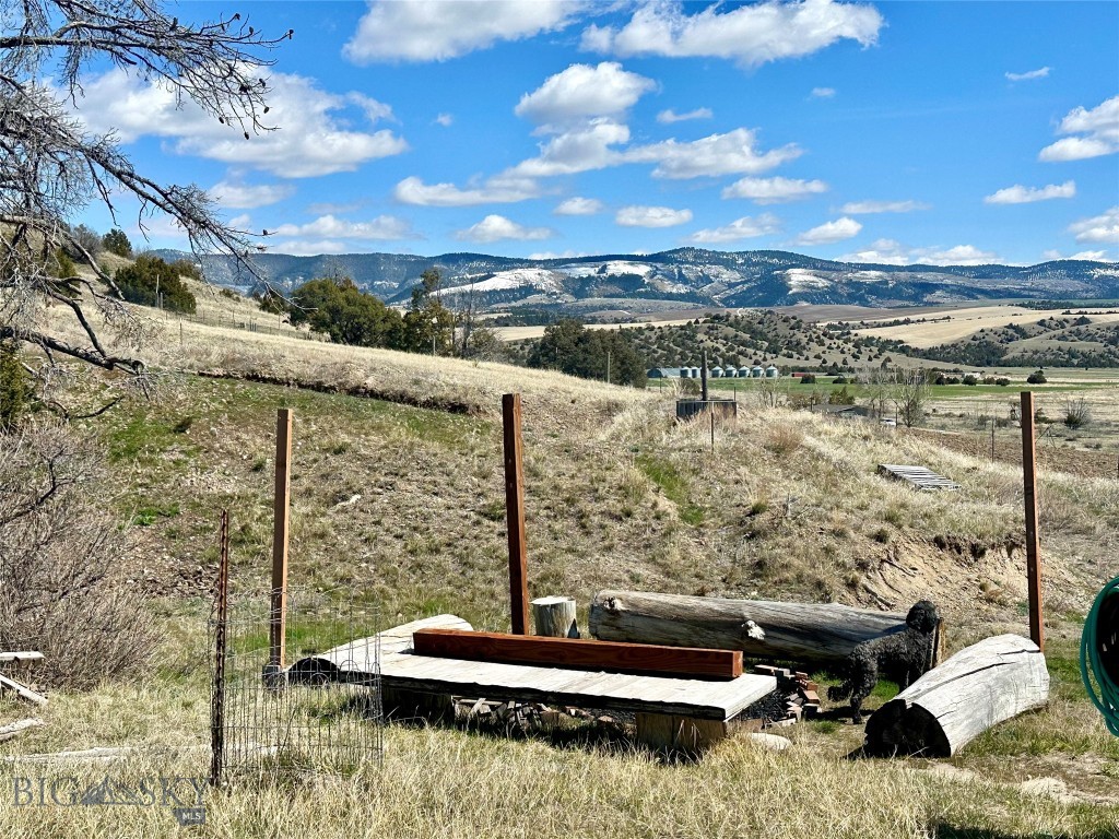 12193 Old Coach Road, Three Forks MT 59752