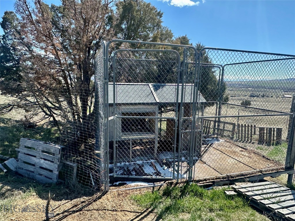 12193 Old Coach Road, Three Forks MT 59752