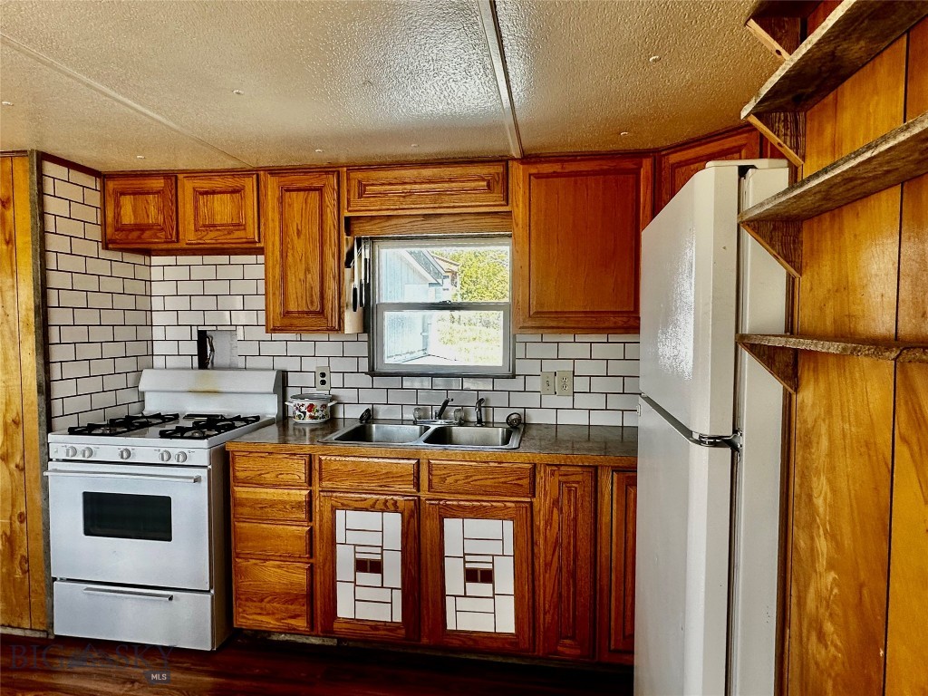 12193 Old Coach Road, Three Forks MT 59752