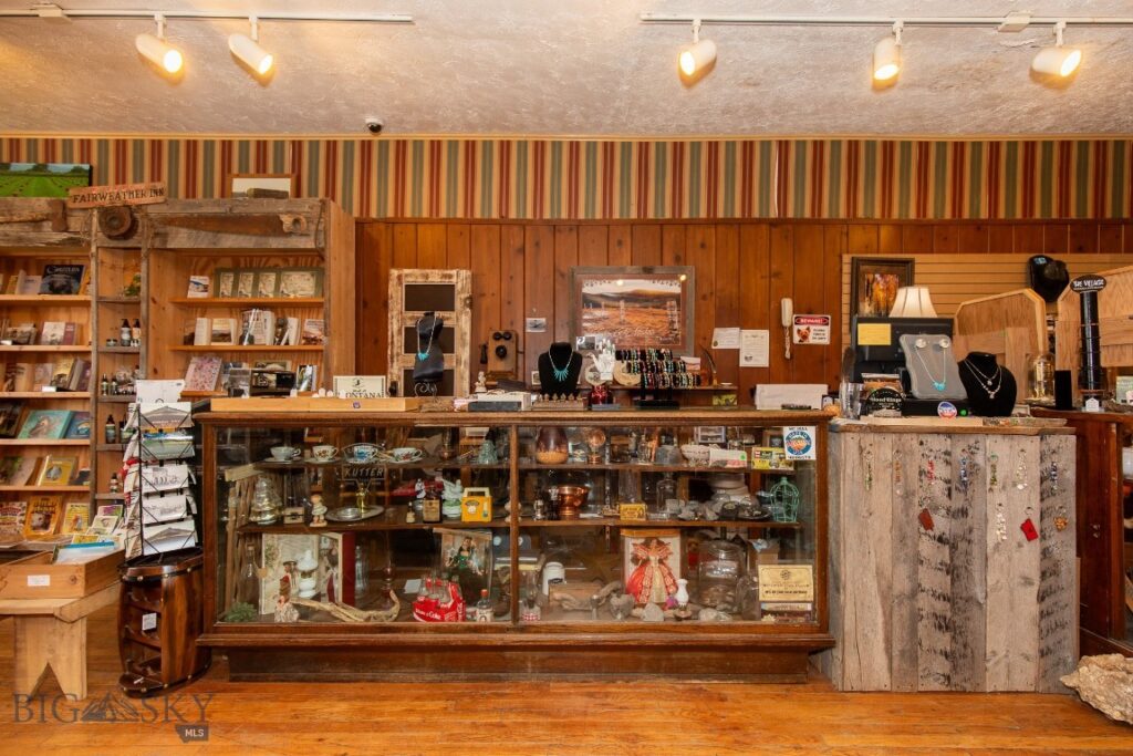 122 W Wallace Street, Virginia City MT 59755