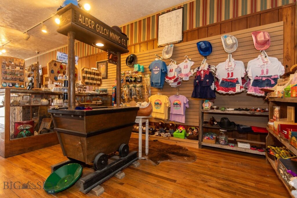 122 W Wallace Street, Virginia City MT 59755