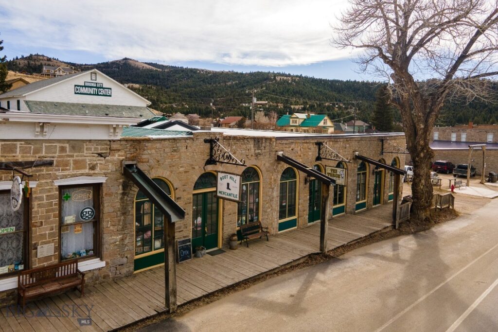 122 W Wallace Street, Virginia City MT 59755