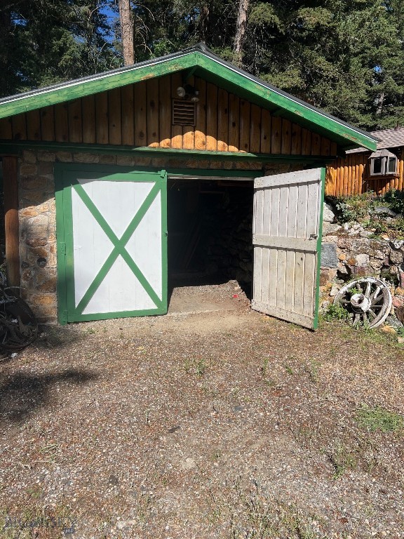 124 Deep Creek Road, Livingston MT 59047