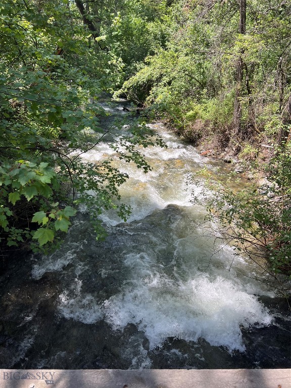 124 Deep Creek Road, Livingston MT 59047