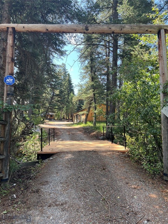 124 Deep Creek Road, Livingston MT 59047