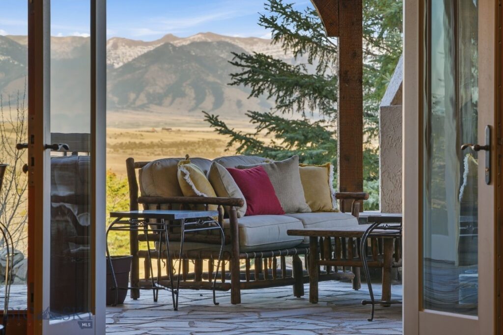 1240 Twin River Cutoff, Manhattan MT 59741