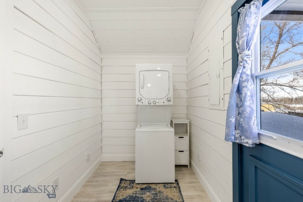 12977 Cottonwood Road, Bozeman MT 59718