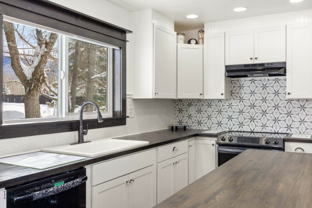 12977 Cottonwood Road, Bozeman MT 59718