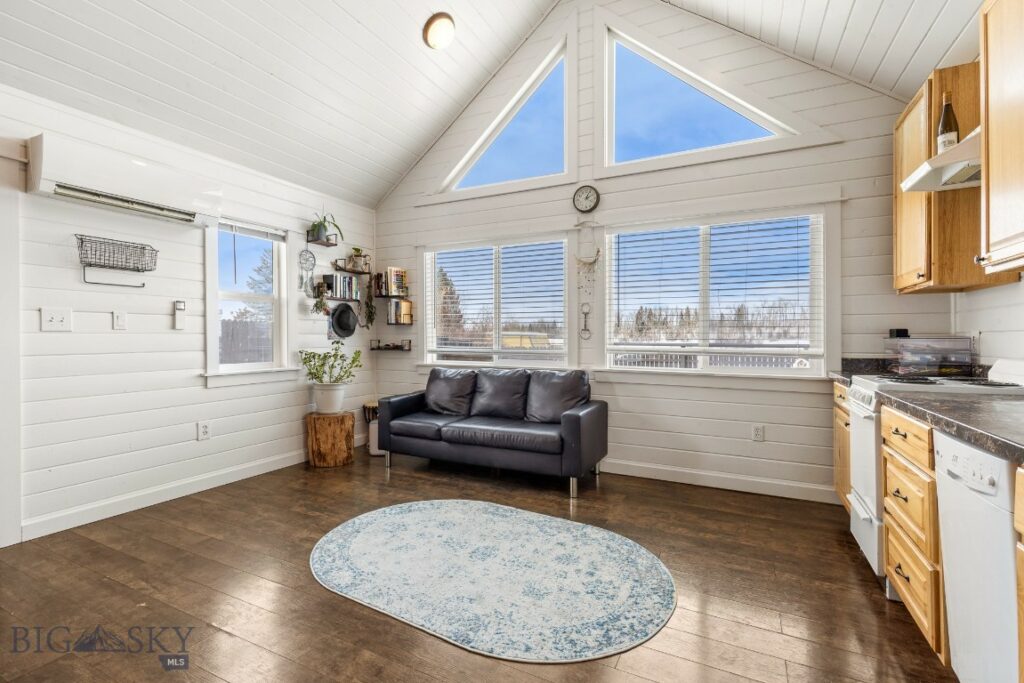 12977 Cottonwood Road, Bozeman MT 59718